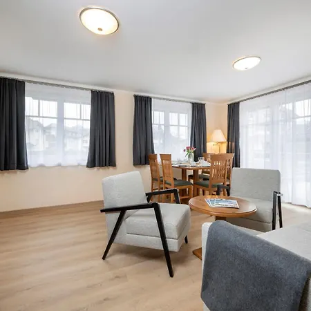 Апартаменты Ziehrerhaus Штробль